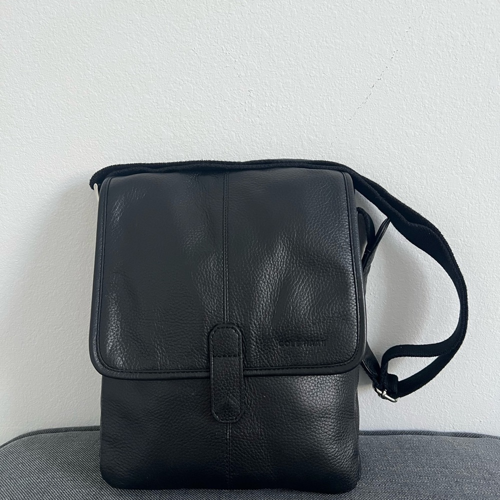 Black Cole Haan Leather Men's Crossbody Bag